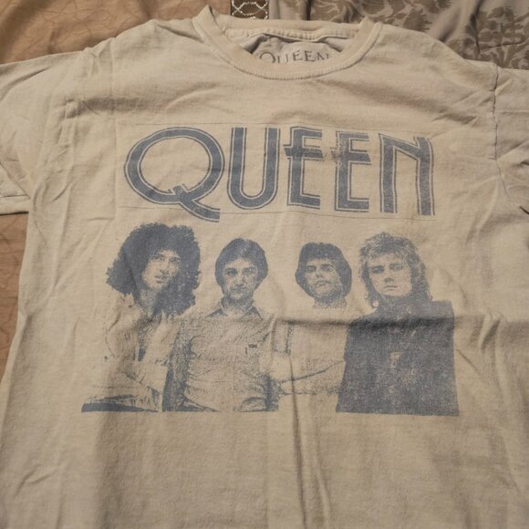 Queen Other - Queen Official Band T-Shirt, Vintage Style, Small